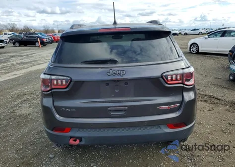 2017 Jeep Compass Trailhawk z USA, uszkodzony, nr VIN 3C4NJDDB6HT597871